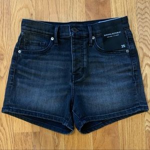 Banana Republic NTW Dark Jean Shorts - Size 25